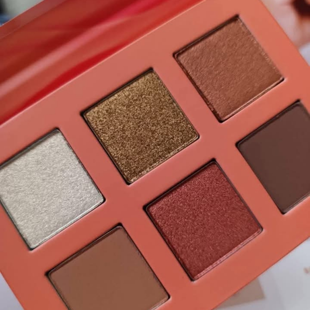 Mary Kay Inner Fire Eyeshadow Palette . - Picture 3 of 3